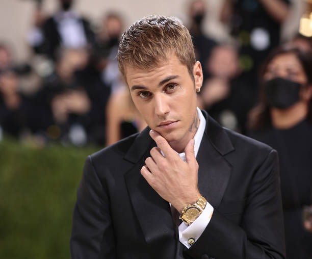 justin bieber networth